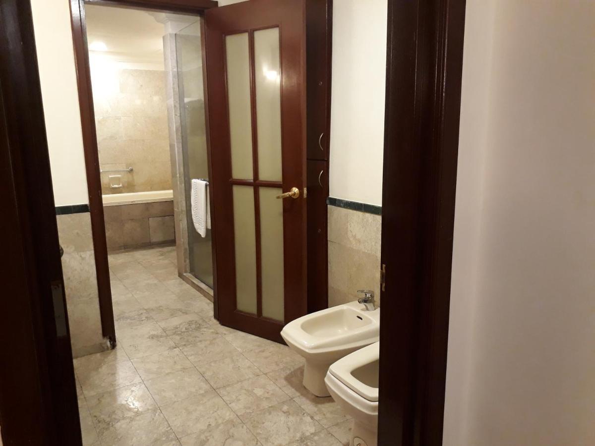 Raymond Suites At Berjaya Times Square Kuala Lumpur Luaran gambar
