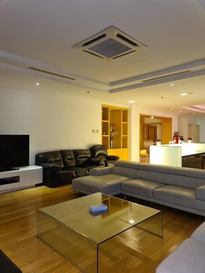 Raymond Suites At Berjaya Times Square Kuala Lumpur Luaran gambar