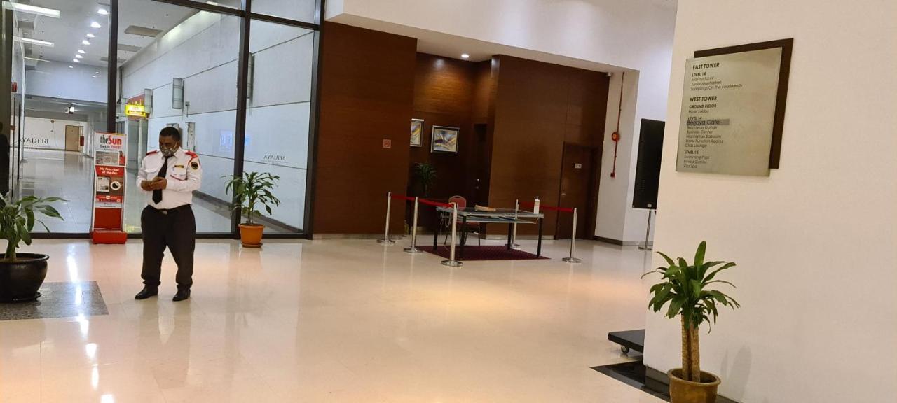 Raymond Suites At Berjaya Times Square Kuala Lumpur Luaran gambar