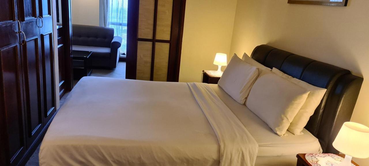 Raymond Suites At Berjaya Times Square Kuala Lumpur Luaran gambar